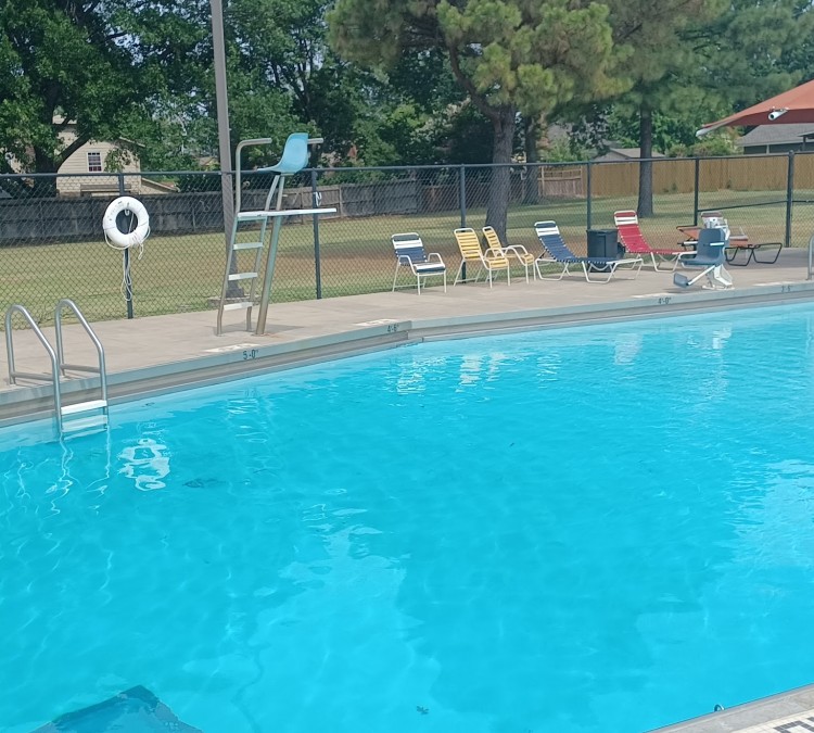 Country Aire Pool (Broken&nbspArrow,&nbspOK)